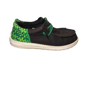 Boys Hey Dude Wally Gaming Slip On